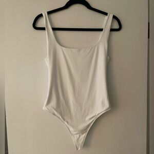 Babaton Square neck Sleeveless  Bodysuit